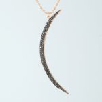 Crescent Moon Necklace Rosegold