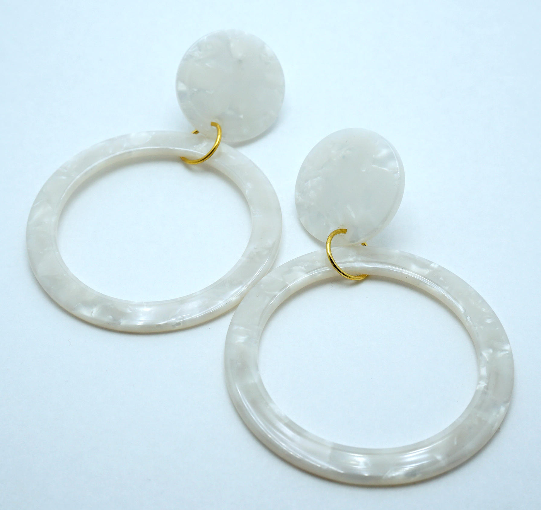 White Resin Circle Earrings