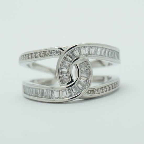 Crystal Twist Ring in Silver